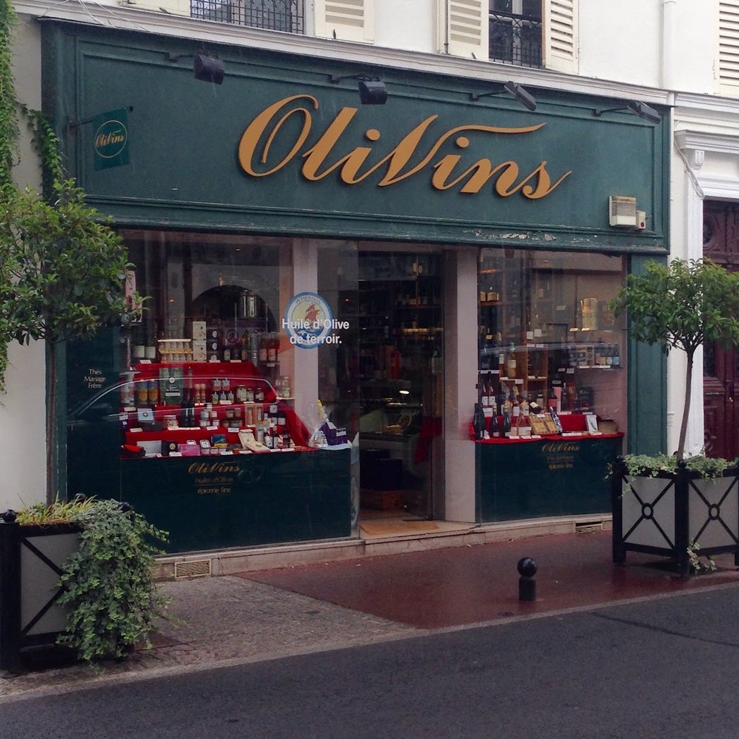 Olivins 2